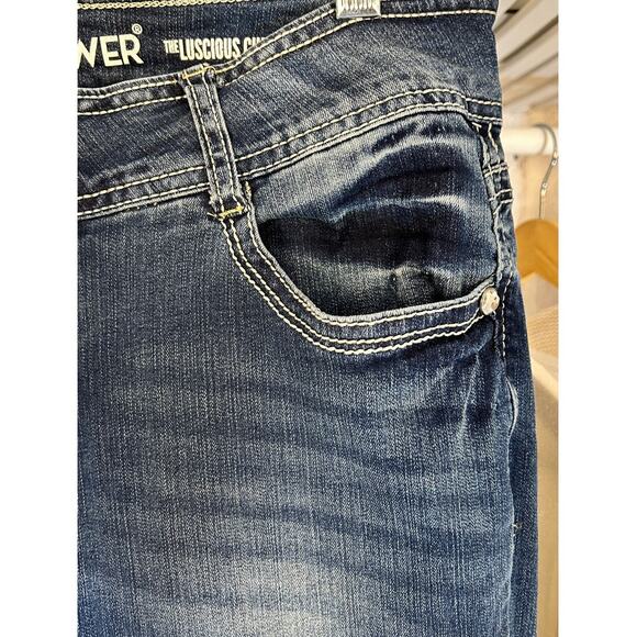 Wallflower Juniors Size 13 Luscious Curvy Fit 5 Pocket Bootcut Jeans #0230 - Picture 7 of 10